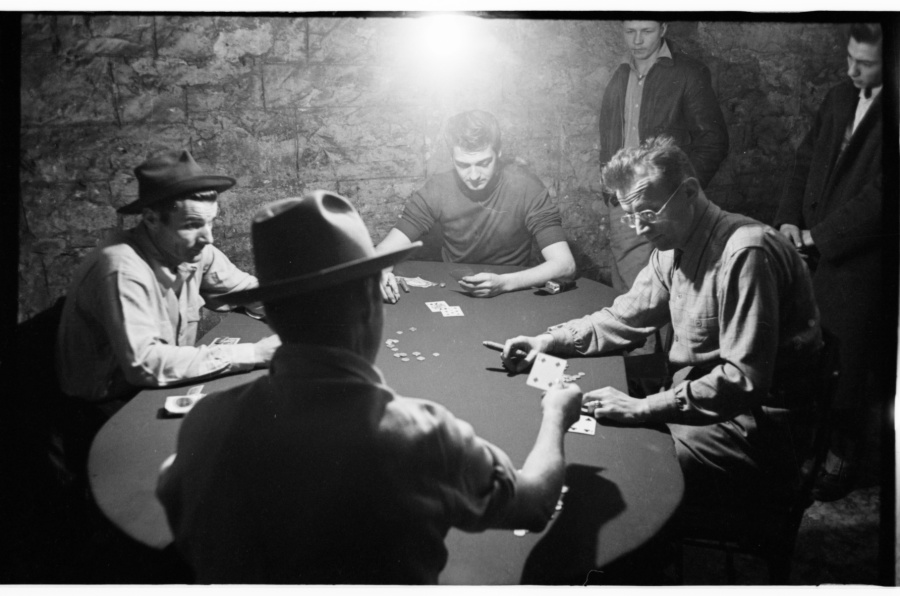 Nelson Algren playing poker with "Frankie Machine" and others. Photo by Art Shay. 